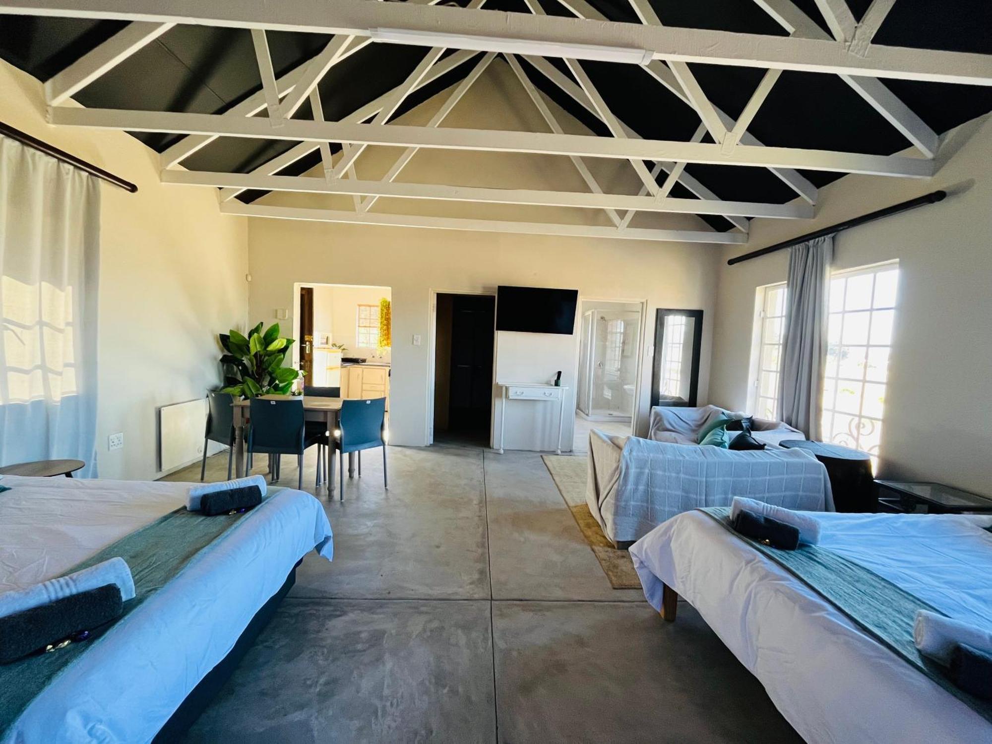 The Gallery Lounge Potchefstroom Esterno foto